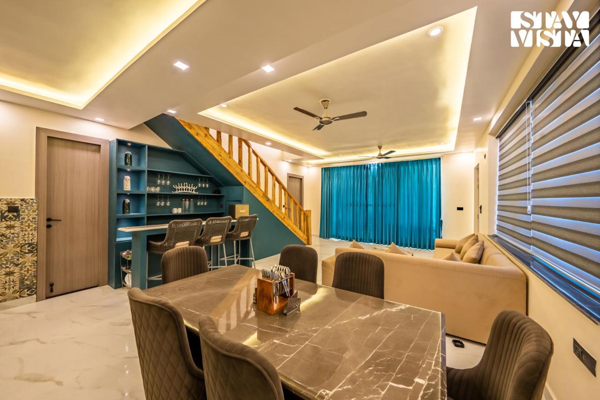 Stayvista At Sunset Springs With Pool & Views ไนนิตาล ภายนอก รูปภาพ